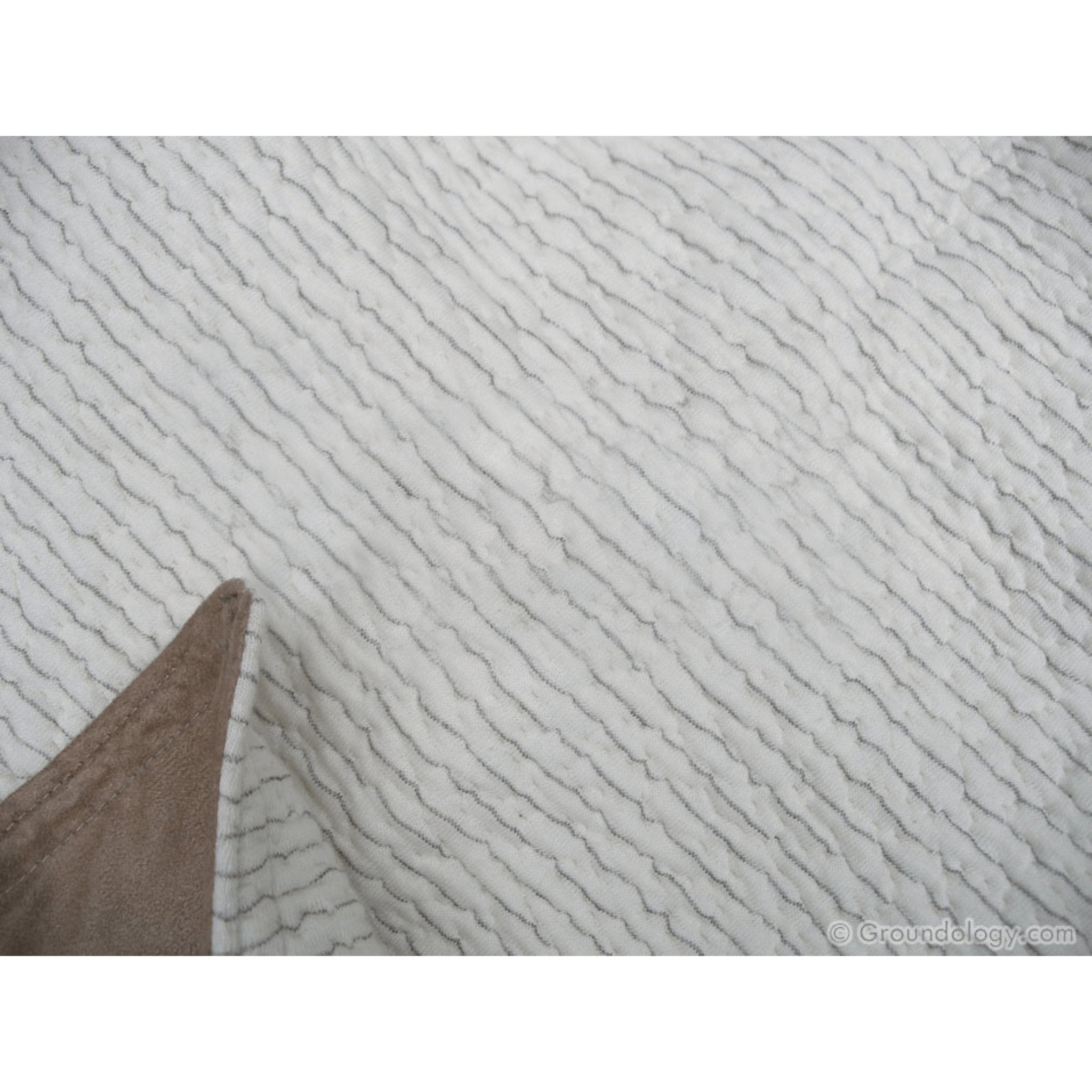 Hack Human - Groundology - Groundology™ Grounding Throw Blanket -