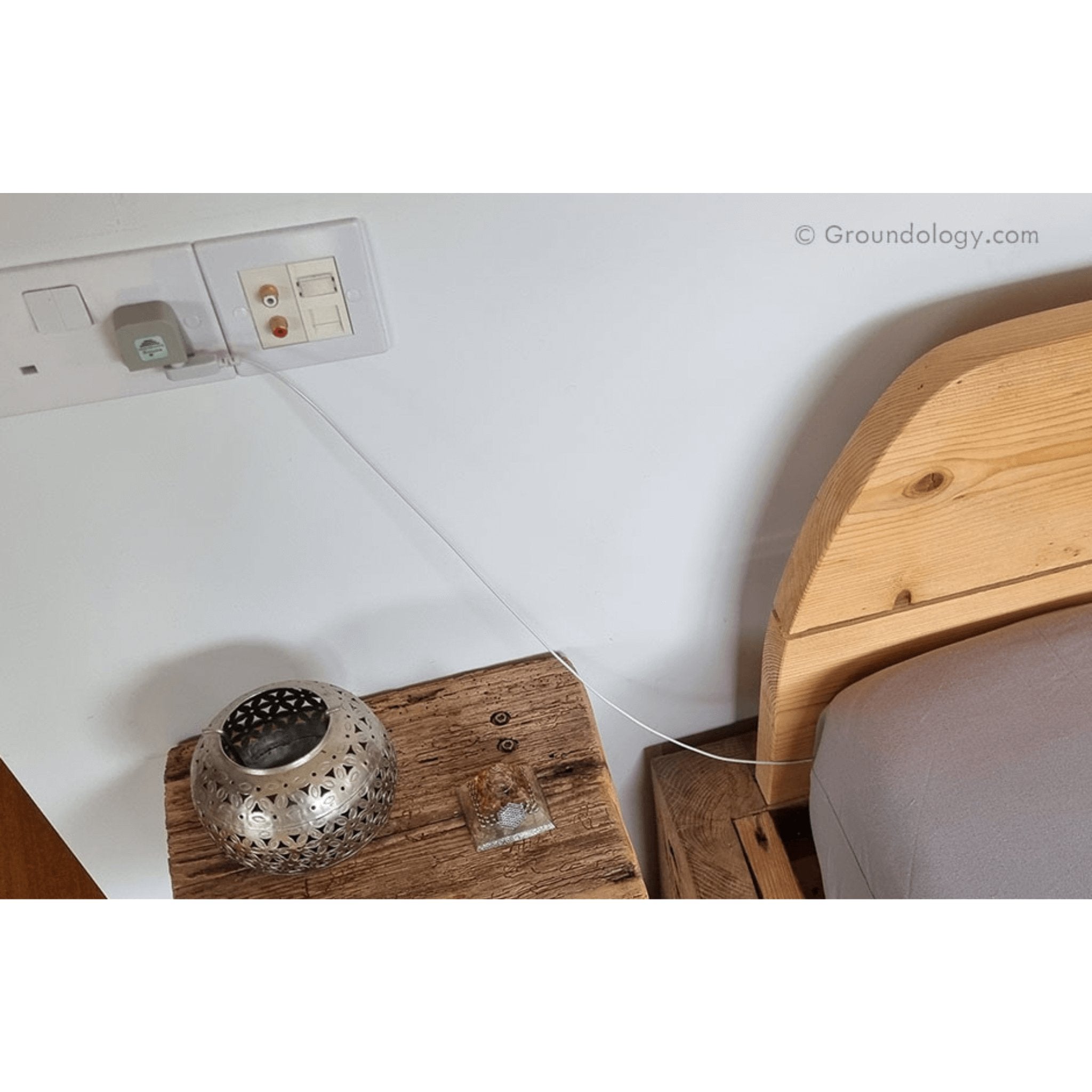 Hack Human - Groundology - Groundology™ High Silver Fitted Grounding Sheet -